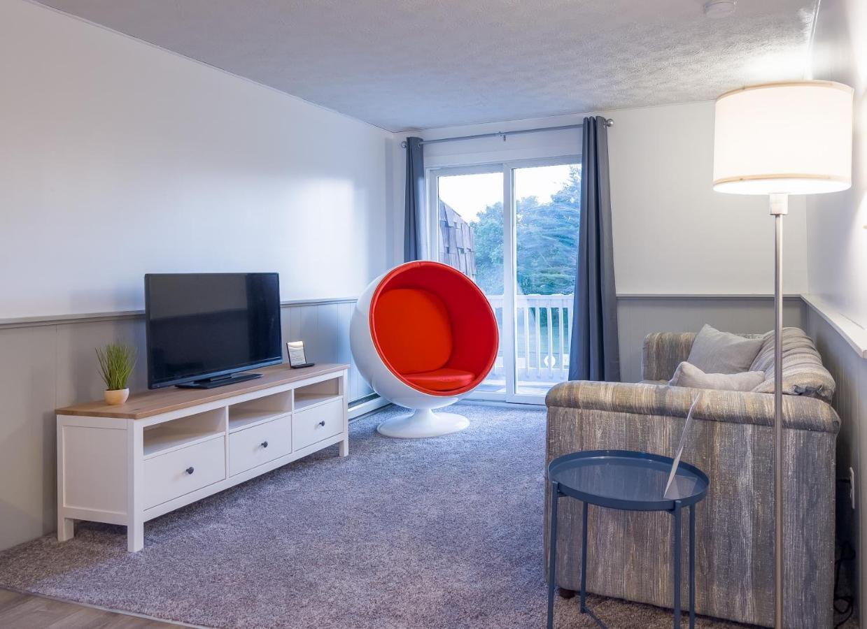 Inn Between The Beaches & Villager York Εξωτερικό φωτογραφία